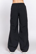 Load image into Gallery viewer, Waist Elastic Parachute Pants
